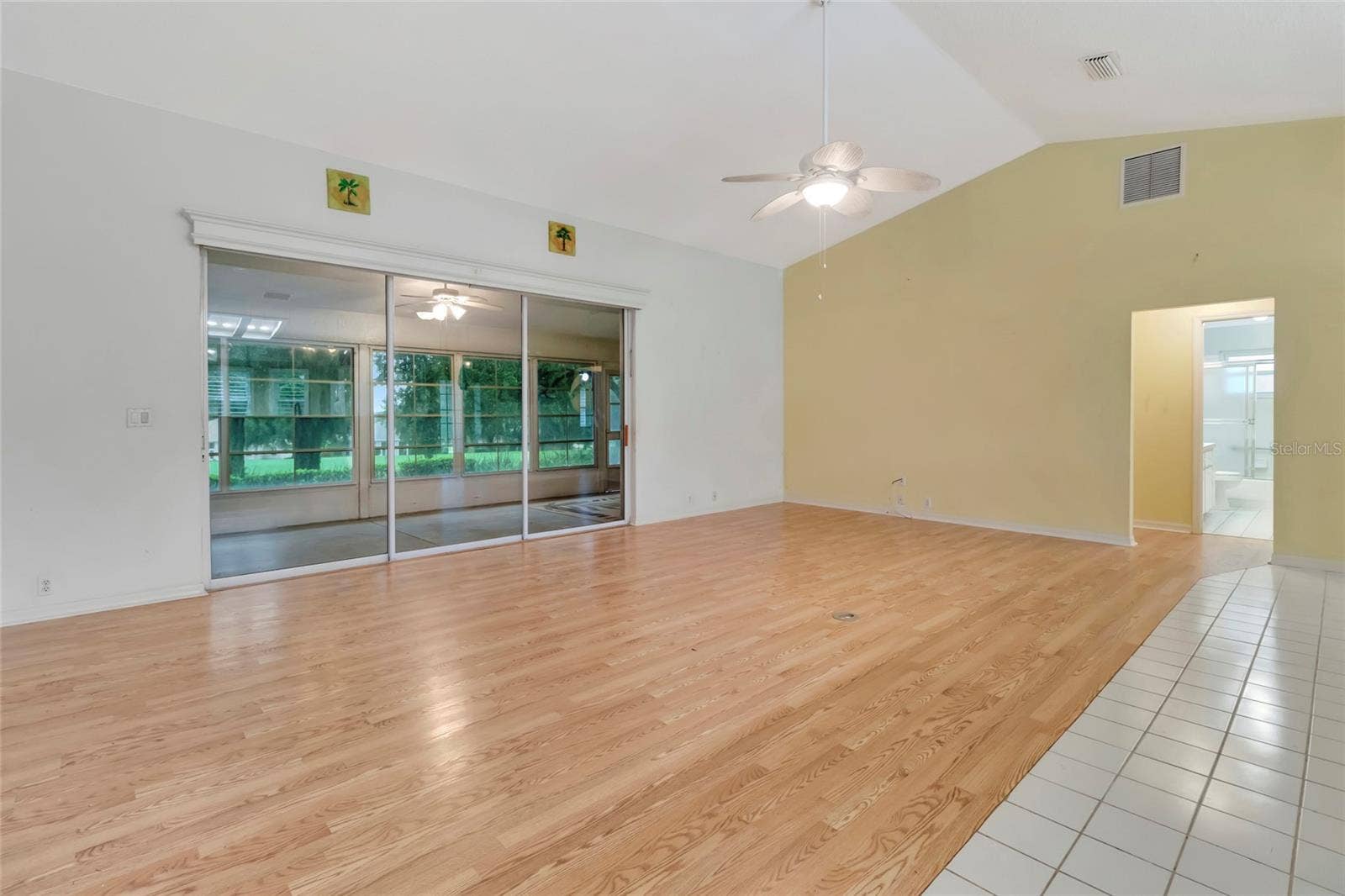 5124 LINKS LANE, Leesburg, FL 34748 Living Room/Dining Room
