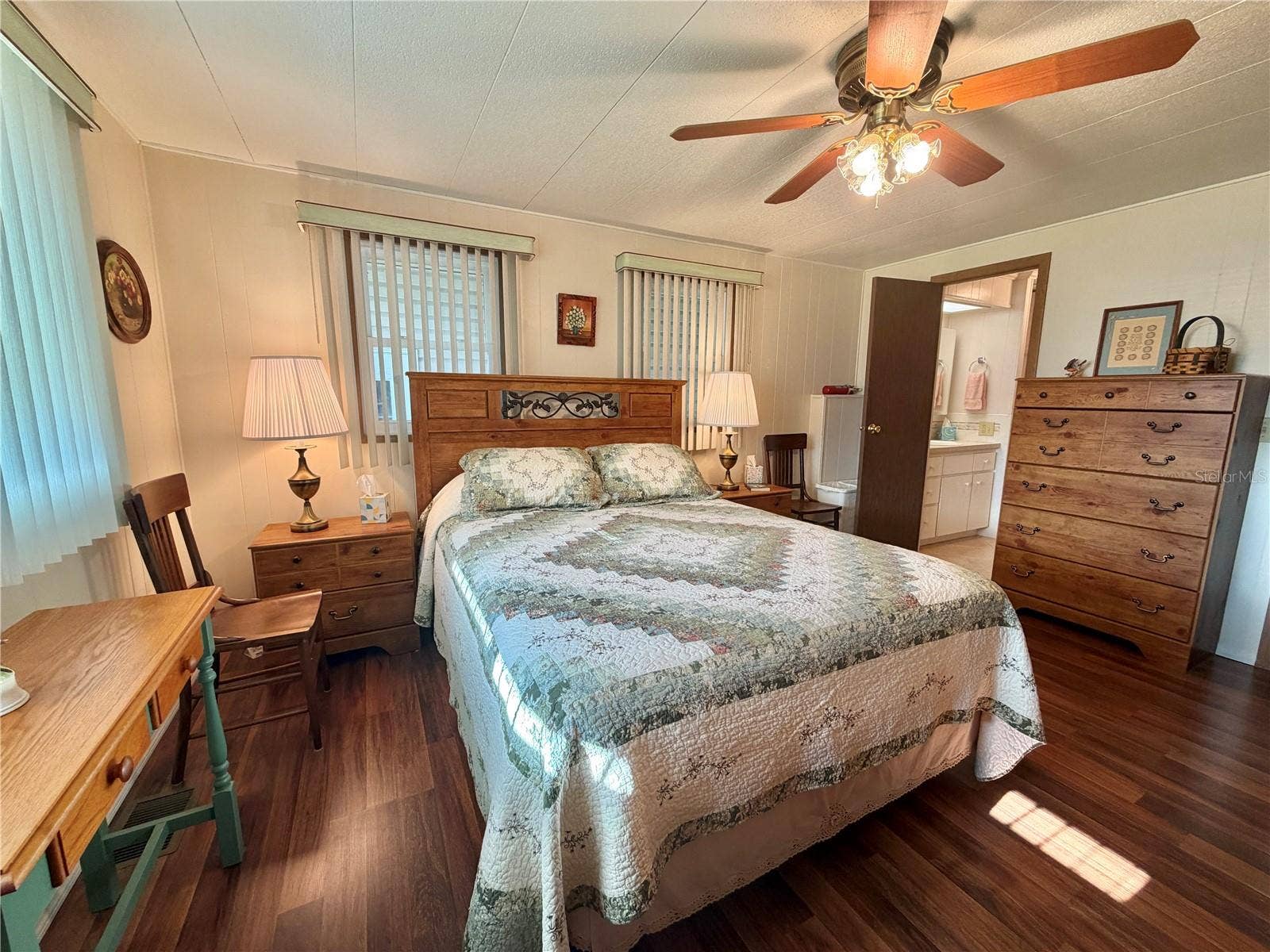 307 HAWTHORNE BOULEVARD, Leesburg, FL 34748 307 HAWTHORNE BOULEVARD, Leesburg, FL 34748