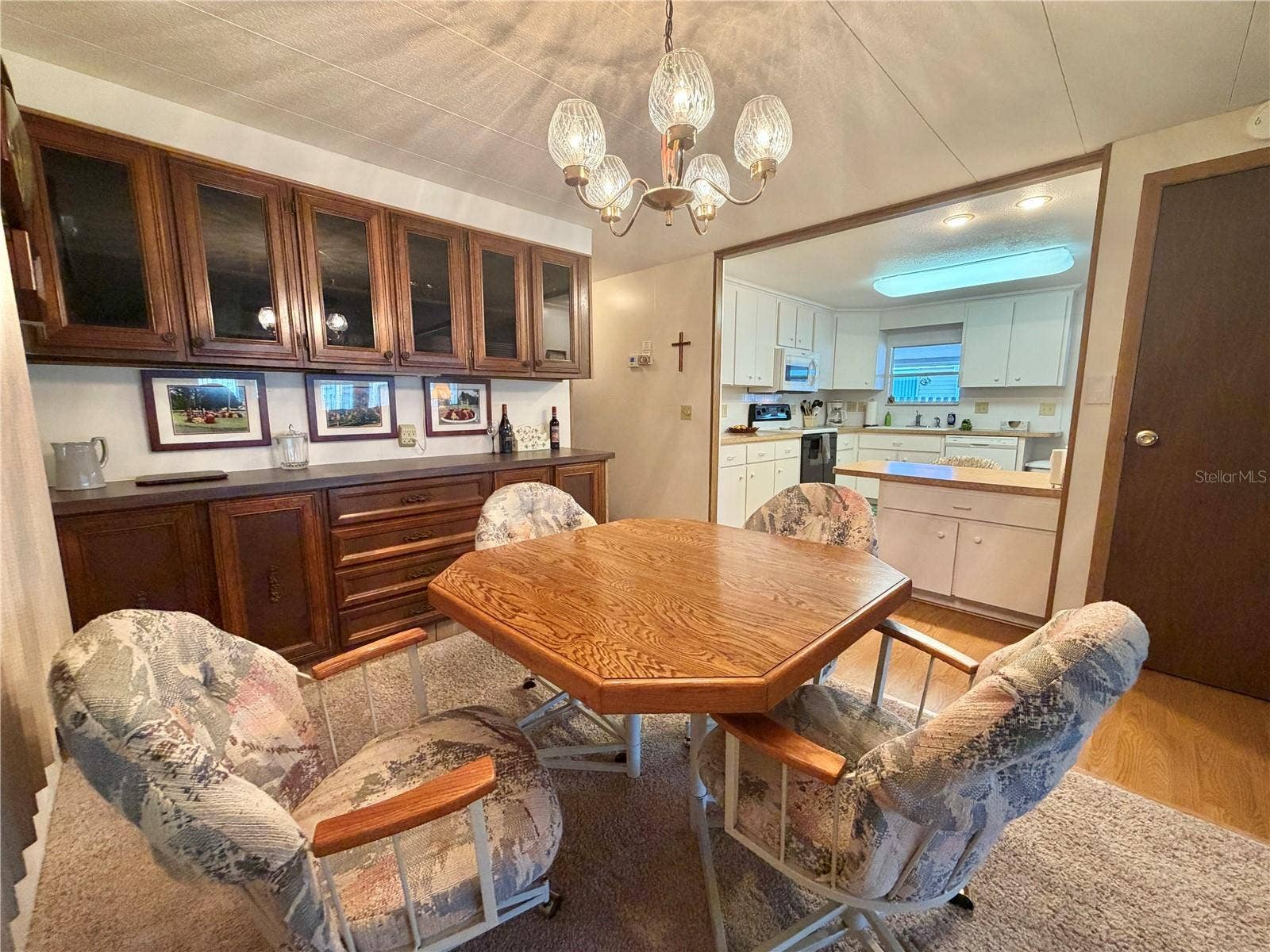 307 HAWTHORNE BOULEVARD, Leesburg, FL 34748 307 HAWTHORNE BOULEVARD, Leesburg, FL 34748