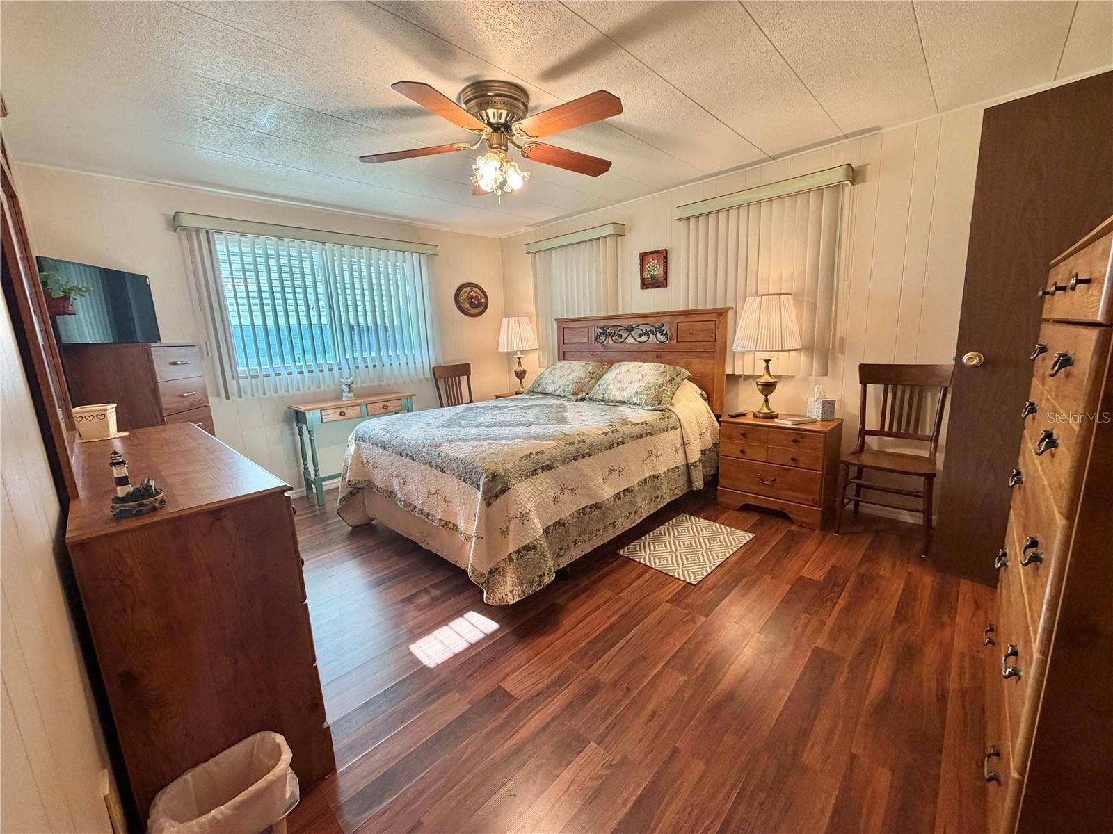 307 HAWTHORNE BOULEVARD, Leesburg, FL 34748 307 HAWTHORNE BOULEVARD, Leesburg, FL 34748