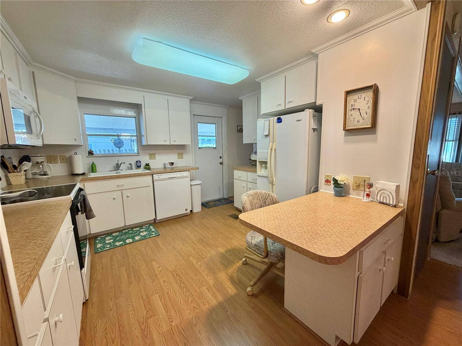 307 HAWTHORNE BOULEVARD, Leesburg, FL 34748 307 HAWTHORNE BOULEVARD, Leesburg, FL 34748