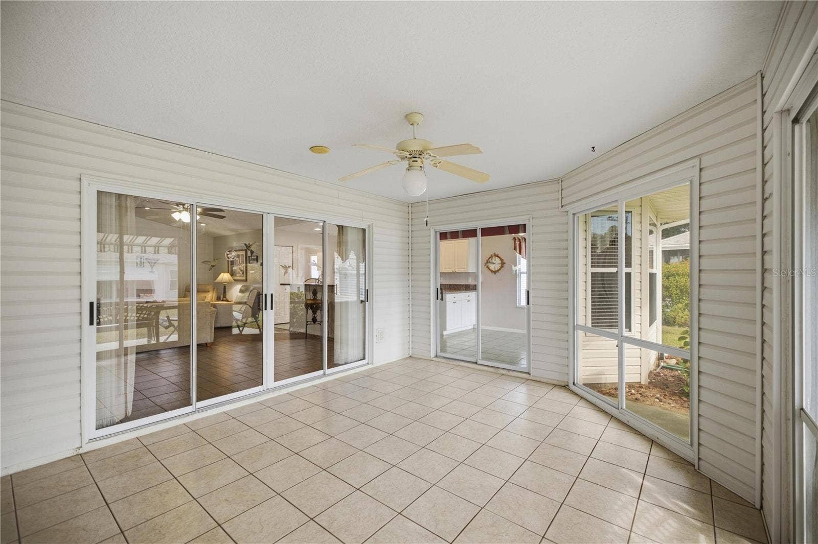 32802 CROOKED OAKS LANE, Leesburg, FL 34748 32802 CROOKED OAKS LANE, Leesburg, FL 34748