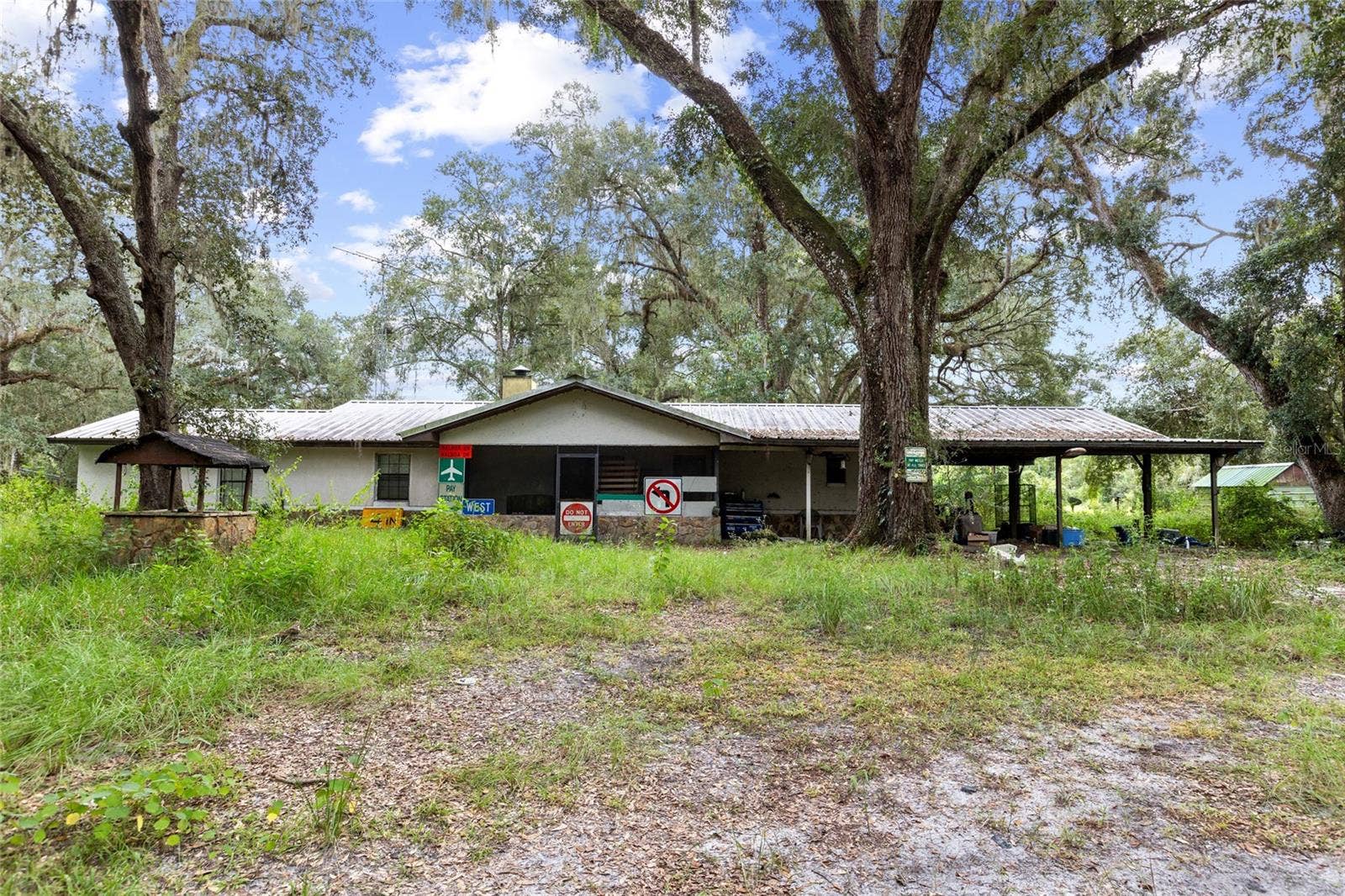 935 CR 738E, Webster, FL 33597 935 CR 738E, Webster, FL 33597