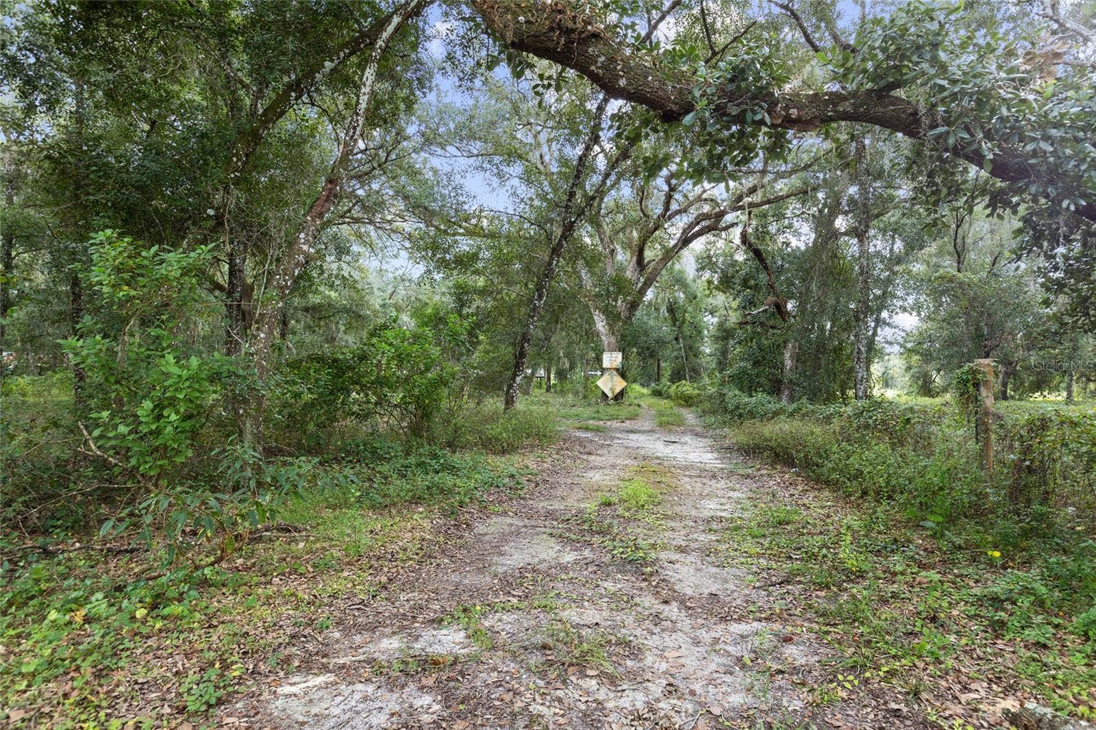 935 CR 738E, Webster, FL 33597 935 CR 738E, Webster, FL 33597