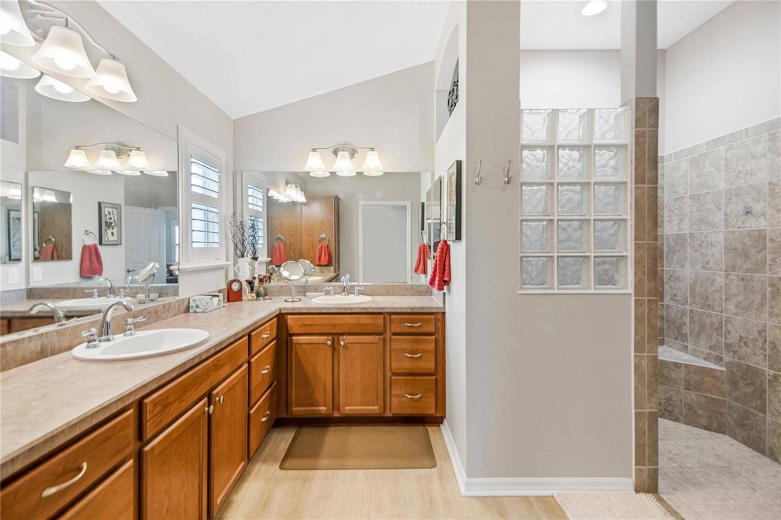 1241 TARFLOWER TERRACE, The Villages, FL 32163 1241 TARFLOWER TERRACE, The Villages, FL 32163