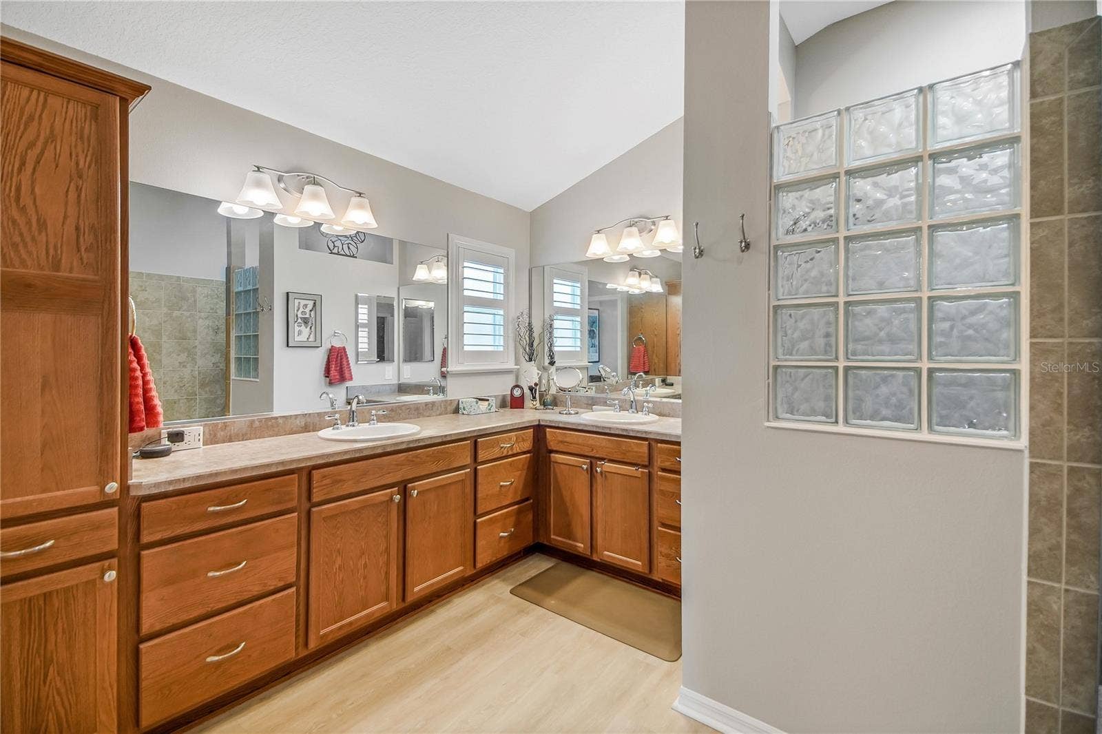 1241 TARFLOWER TERRACE, The Villages, FL 32163 1241 TARFLOWER TERRACE, The Villages, FL 32163