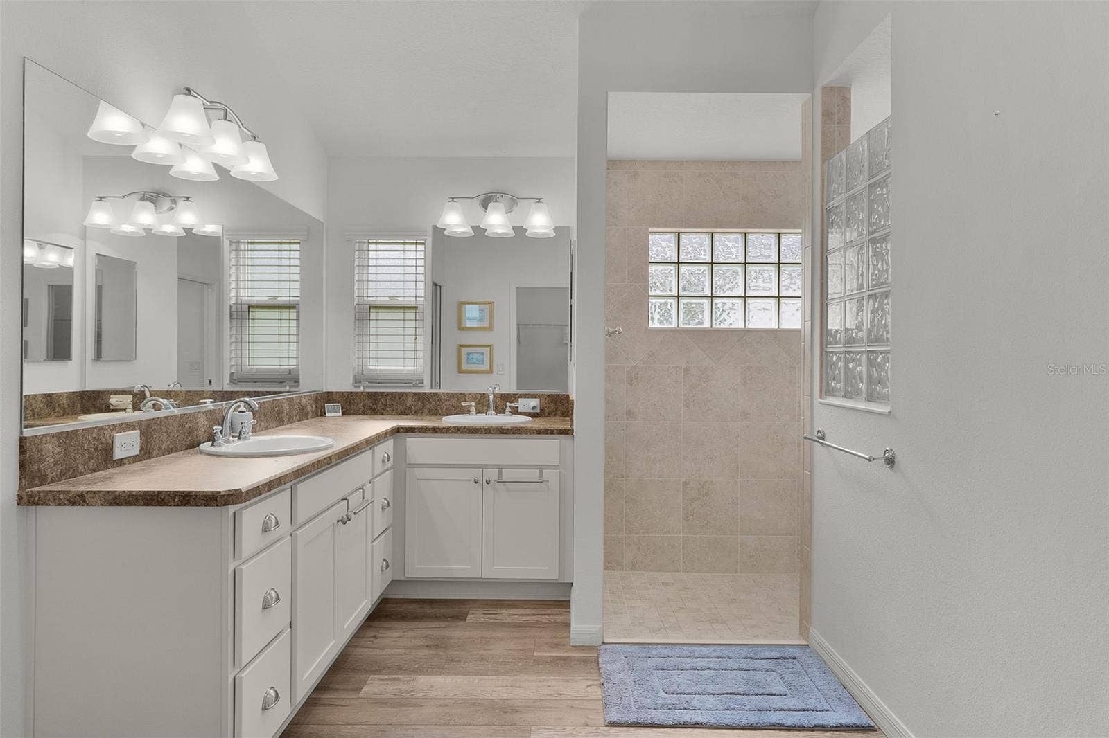 3277 KRANZ AVENUE, The Villages, FL 32163 3277 KRANZ AVENUE, The Villages, FL 32163