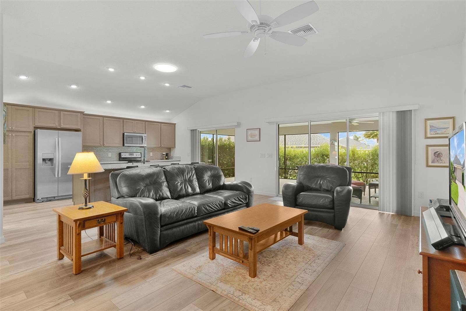 3277 KRANZ AVENUE, The Villages, FL 32163 3277 KRANZ AVENUE, The Villages, FL 32163