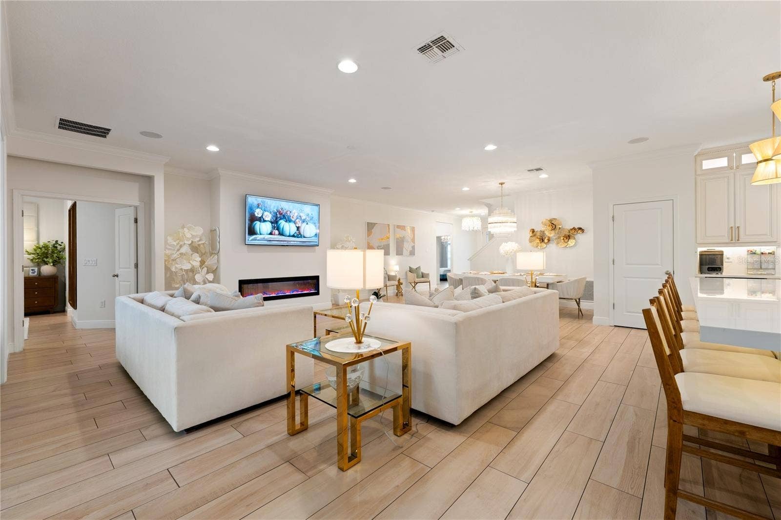 489 AVILA PLACE, Howey In The Hills, FL 34737