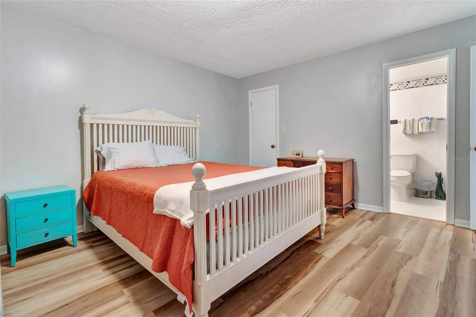 601 N MCDONALD STREET, #506, Mount Dora, FL 32757