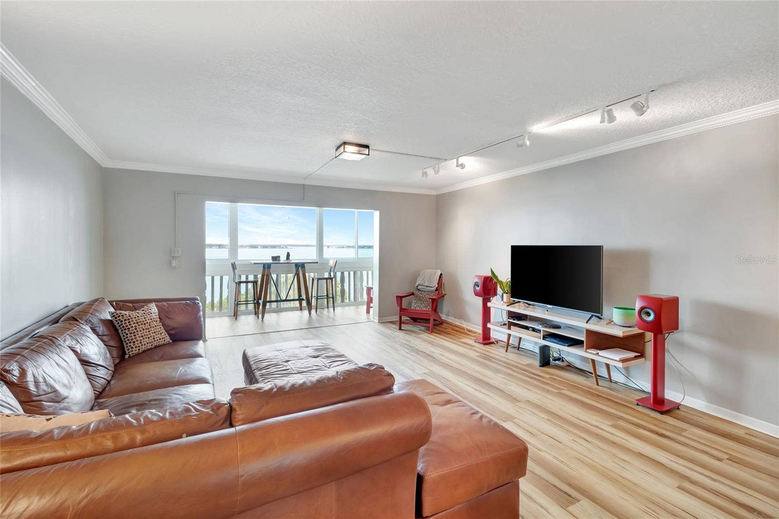 601 N MCDONALD STREET, #506, Mount Dora, FL 32757