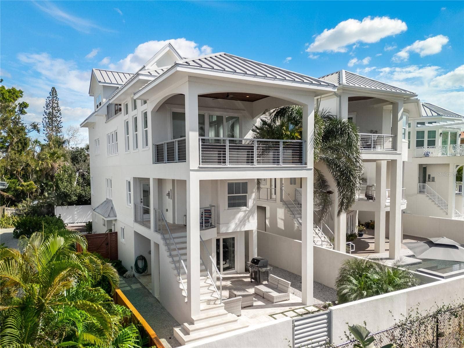 116 GARDEN LANE, Sarasota, FL 34242