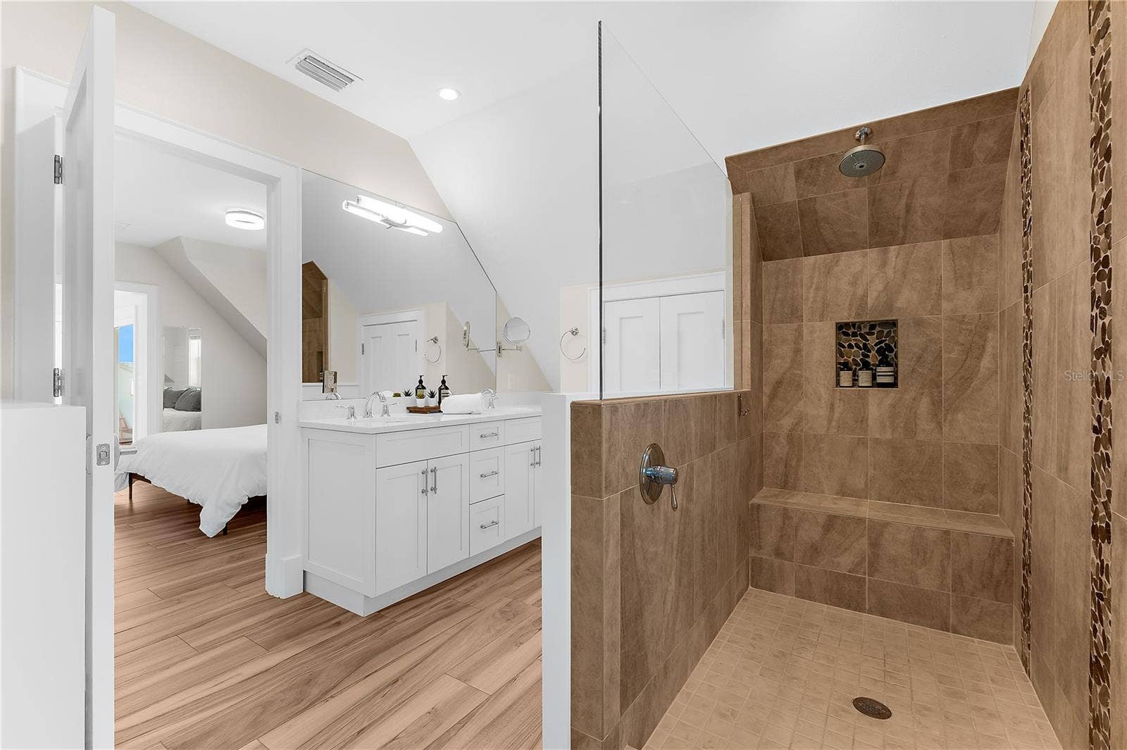 116 GARDEN LANE, Sarasota, FL 34242