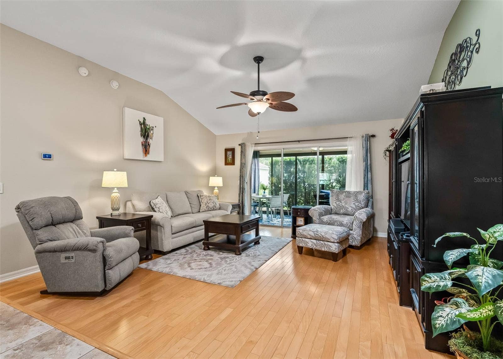2182 KAYLEE DRIVE, The Villages, FL 32162 2182 KAYLEE DRIVE, The Villages, FL 32162