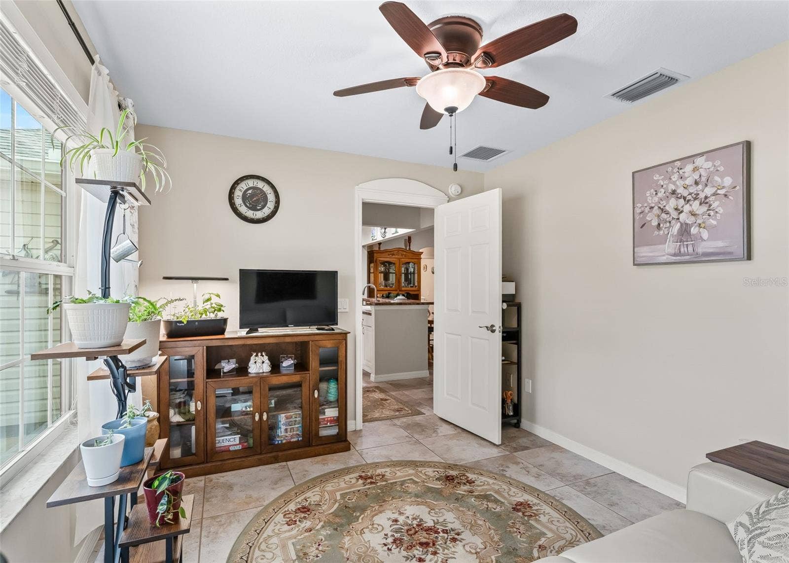 2182 KAYLEE DRIVE, The Villages, FL 32162 2182 KAYLEE DRIVE, The Villages, FL 32162