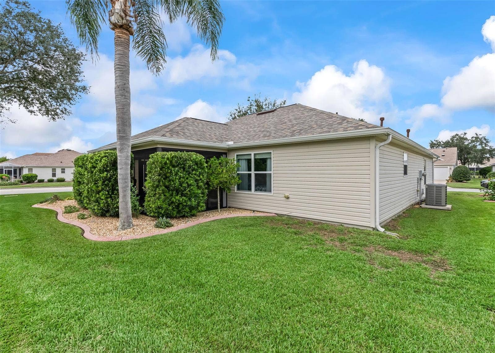 2182 KAYLEE DRIVE, The Villages, FL 32162 2182 KAYLEE DRIVE, The Villages, FL 32162