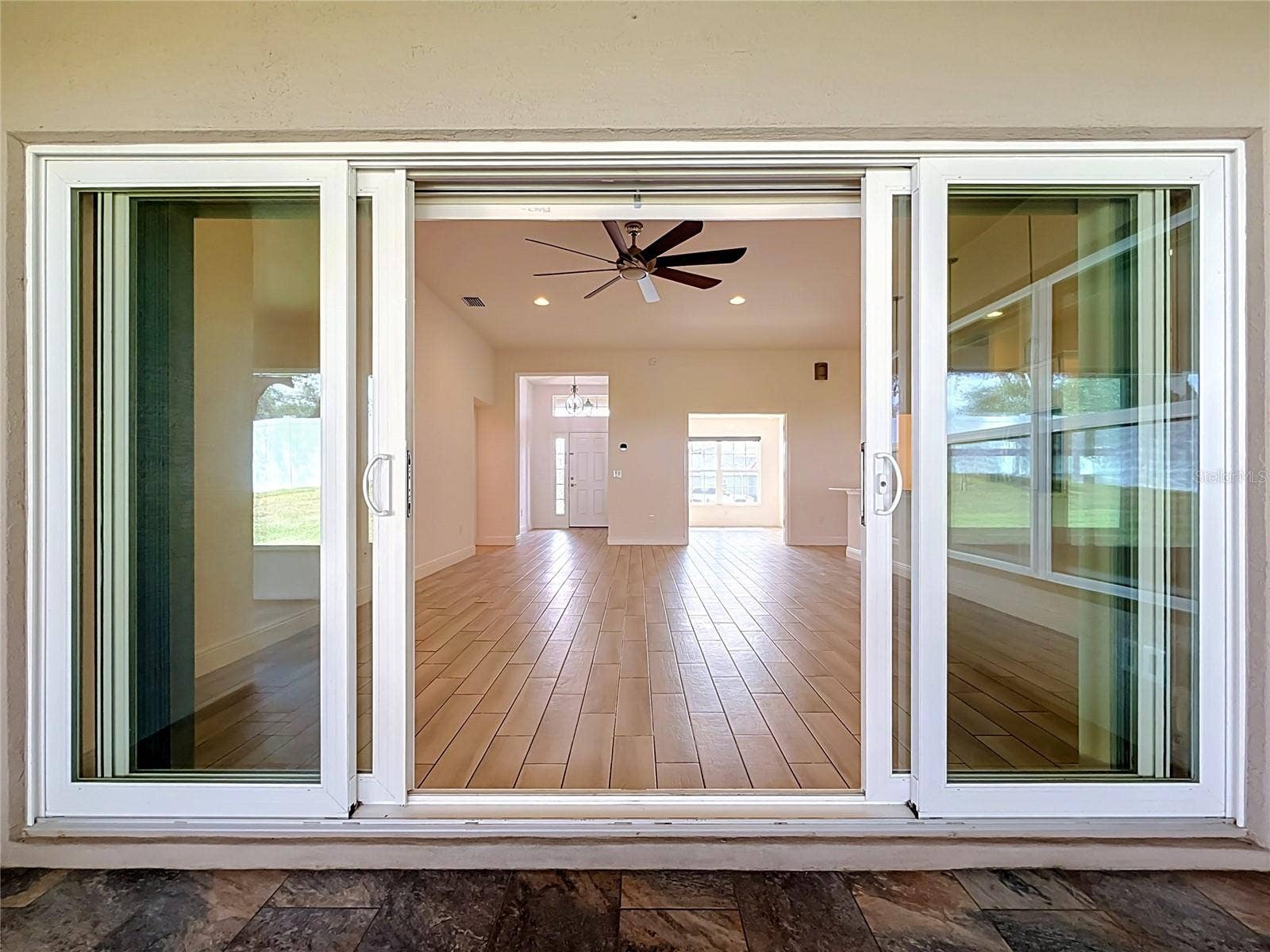 10371 ADDISON SHORE WAY, Oxford, FL 34484 10371 ADDISON SHORE WAY, Oxford, FL 34484
