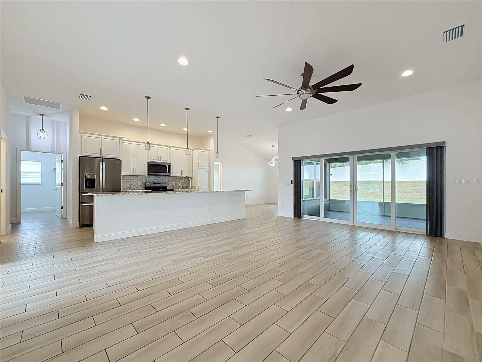 10371 ADDISON SHORE WAY, Oxford, FL 34484 10371 ADDISON SHORE WAY, Oxford, FL 34484