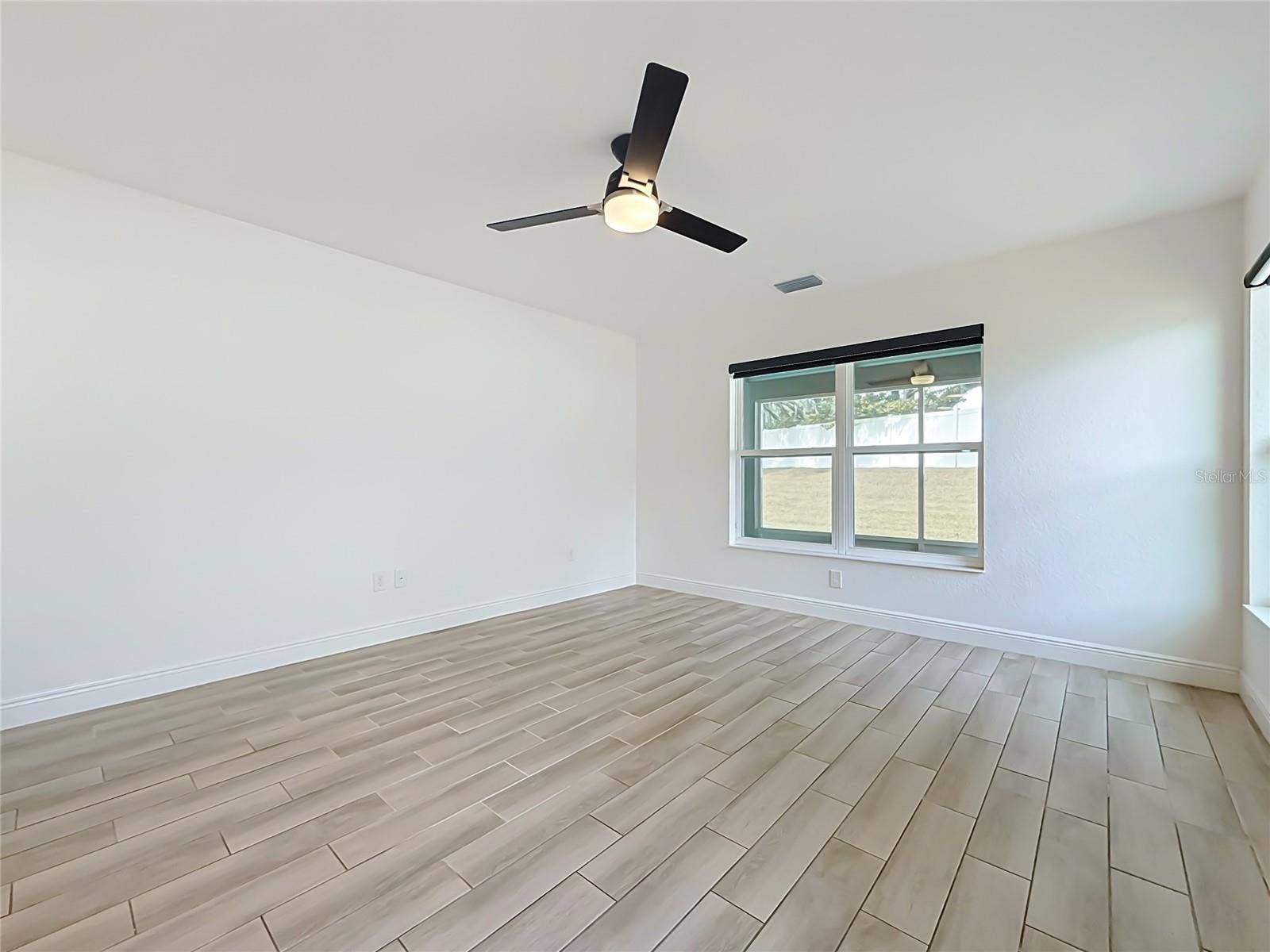 10371 ADDISON SHORE WAY, Oxford, FL 34484 Primary bedroom