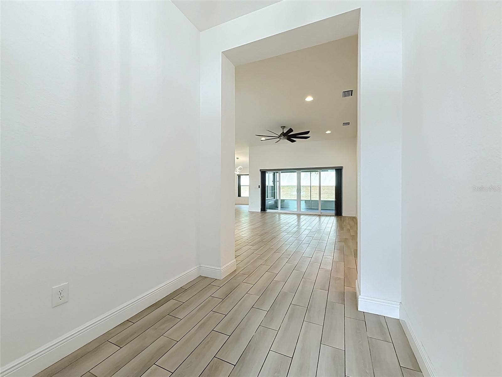 10371 ADDISON SHORE WAY, Oxford, FL 34484 10371 ADDISON SHORE WAY, Oxford, FL 34484