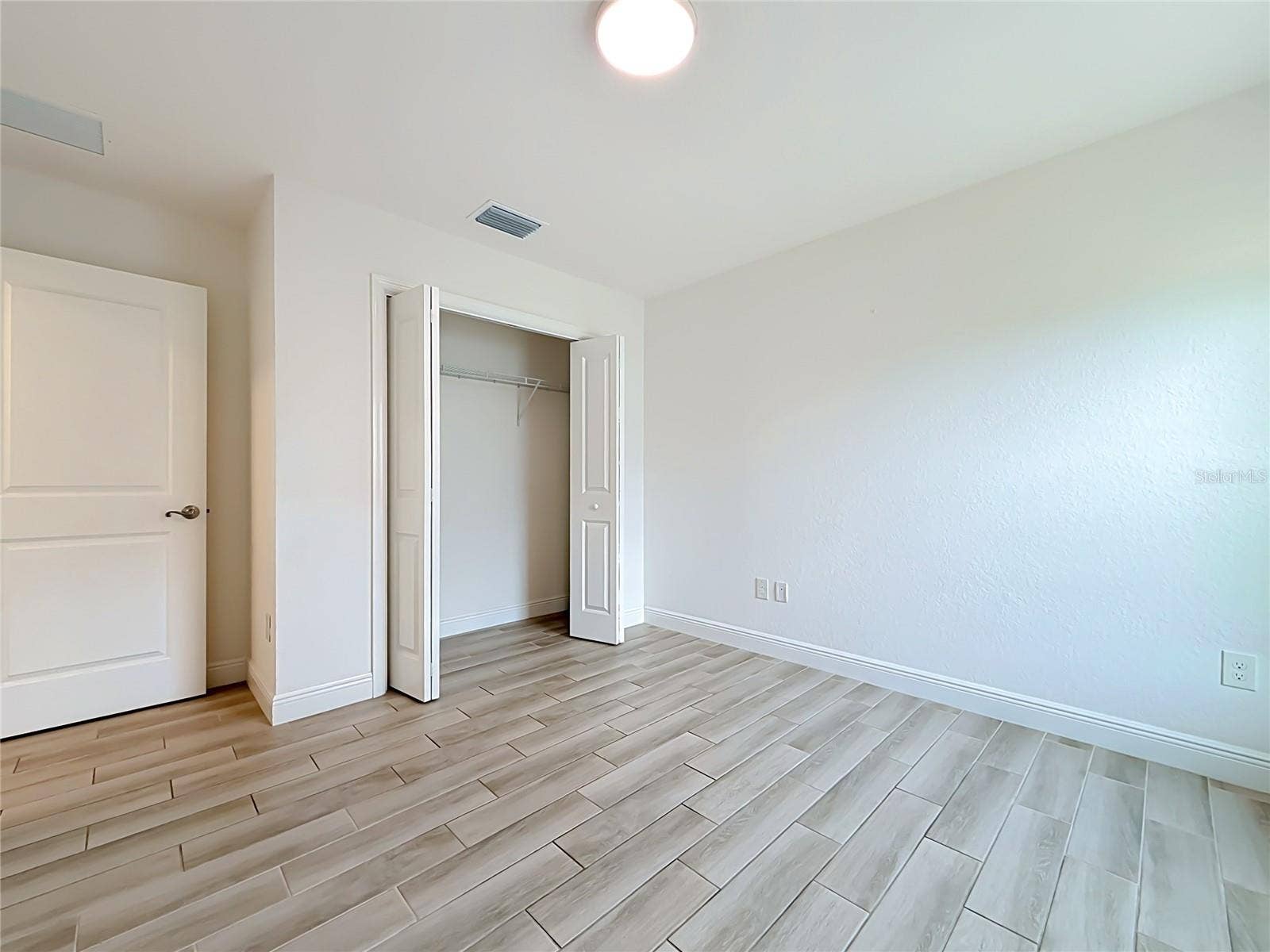 10371 ADDISON SHORE WAY, Oxford, FL 34484 10371 ADDISON SHORE WAY, Oxford, FL 34484