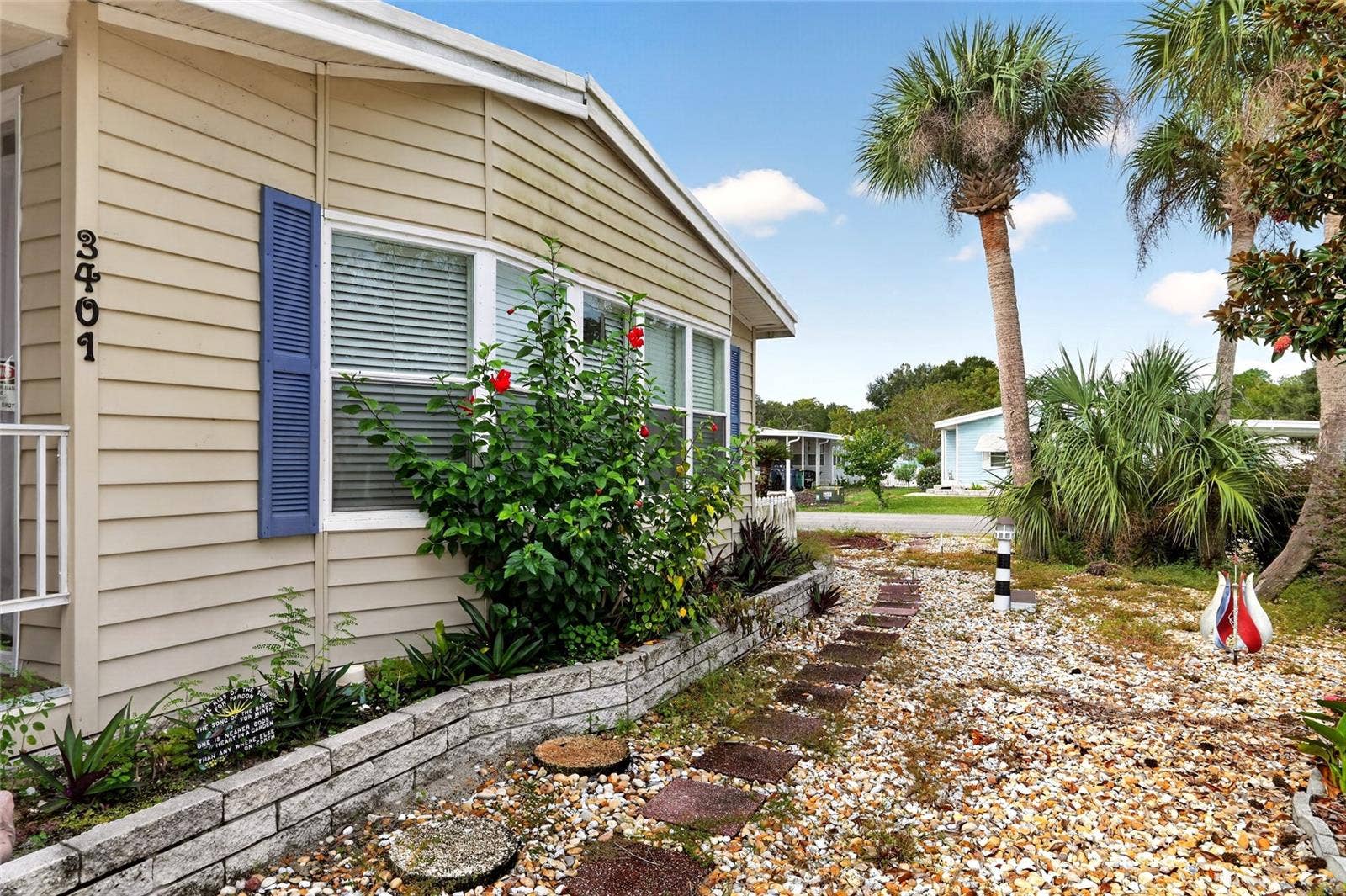 3401 RAINBOW ROAD, Tavares, FL 32778 3401 RAINBOW ROAD, Tavares, FL 32778