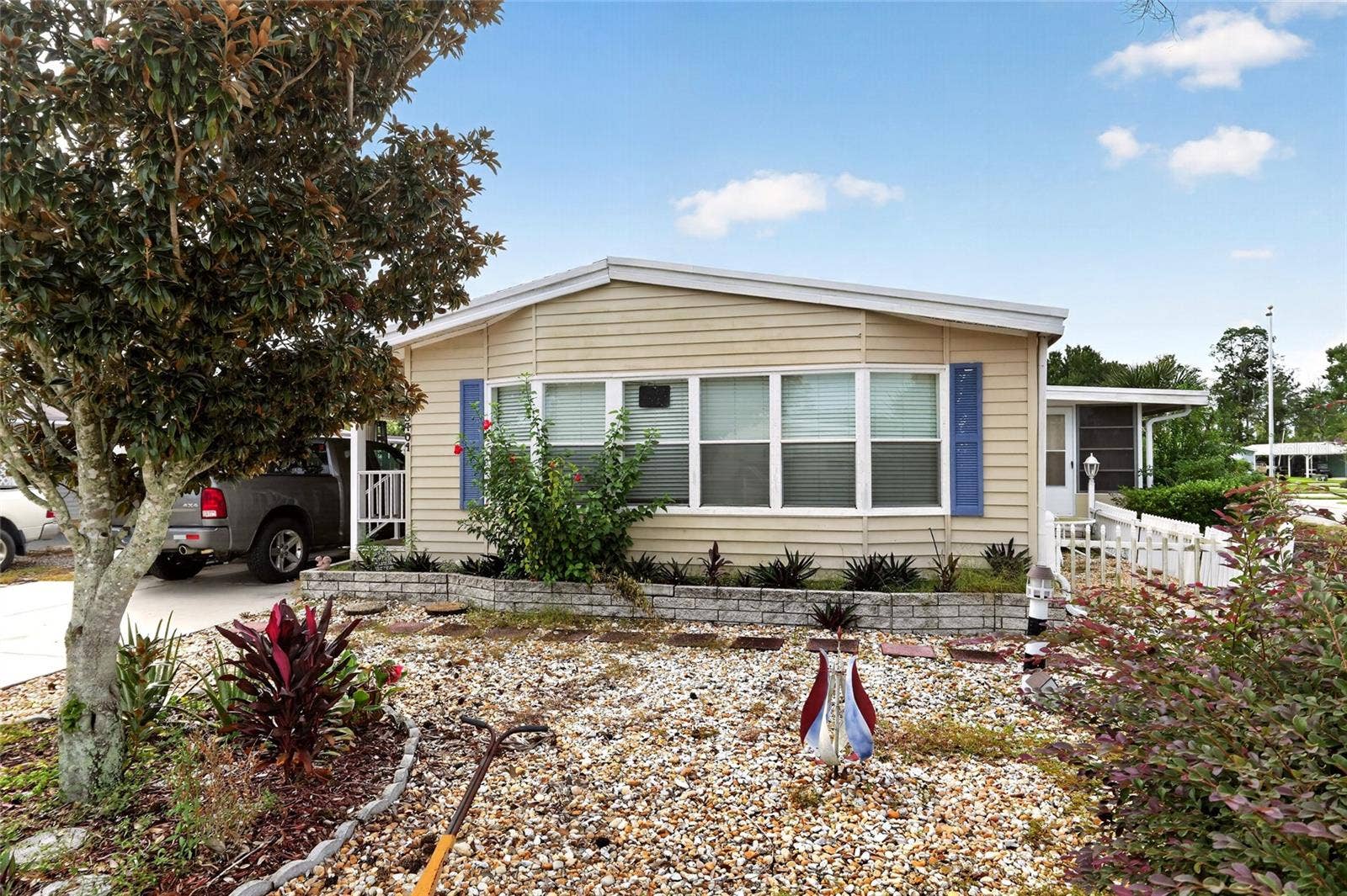 3401 RAINBOW ROAD, Tavares, FL 32778 3401 RAINBOW ROAD, Tavares, FL 32778