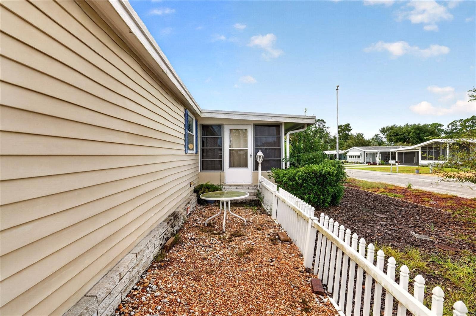 3401 RAINBOW ROAD, Tavares, FL 32778 3401 RAINBOW ROAD, Tavares, FL 32778