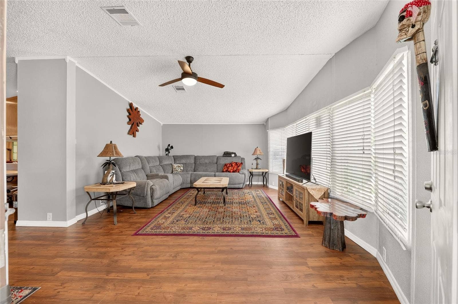 3401 RAINBOW ROAD, Tavares, FL 32778 3401 RAINBOW ROAD, Tavares, FL 32778