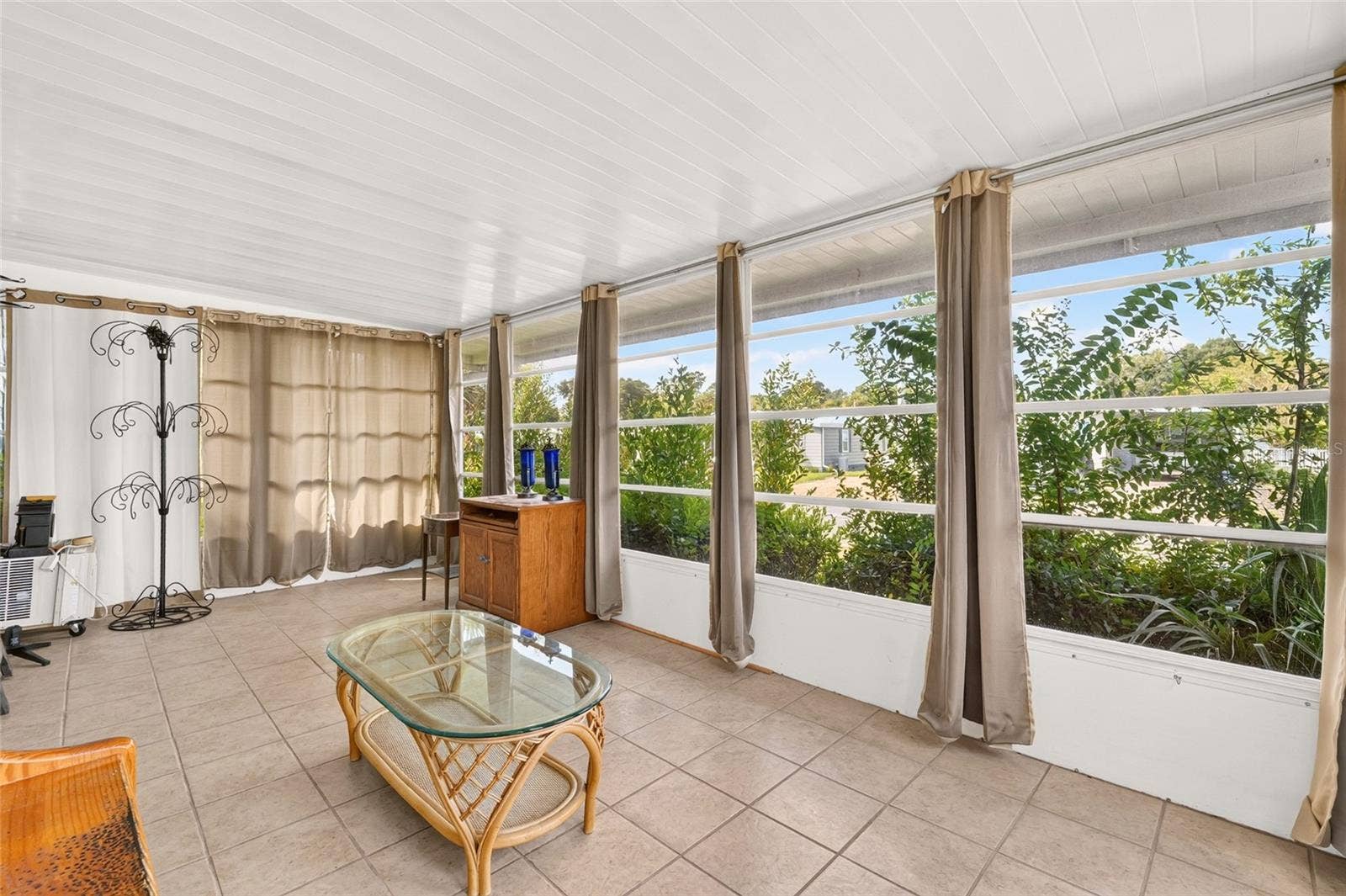 3401 RAINBOW ROAD, Tavares, FL 32778 3401 RAINBOW ROAD, Tavares, FL 32778