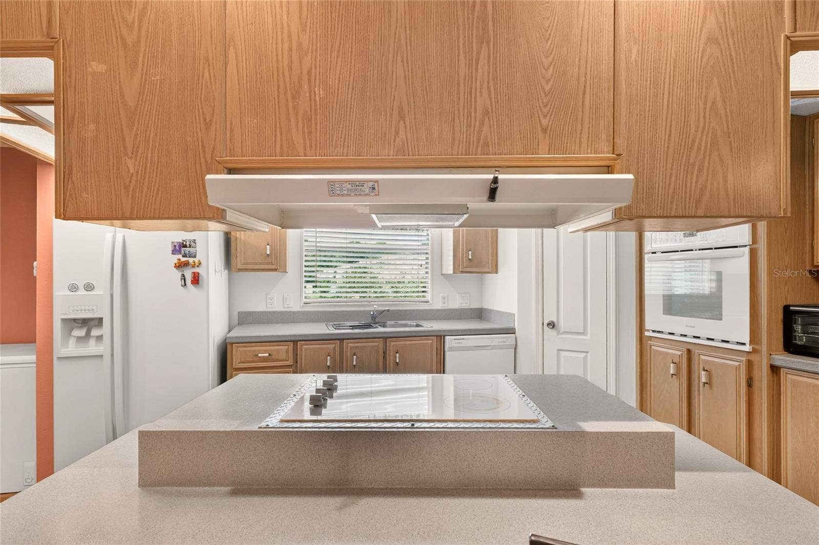 3401 RAINBOW ROAD, Tavares, FL 32778 3401 RAINBOW ROAD, Tavares, FL 32778