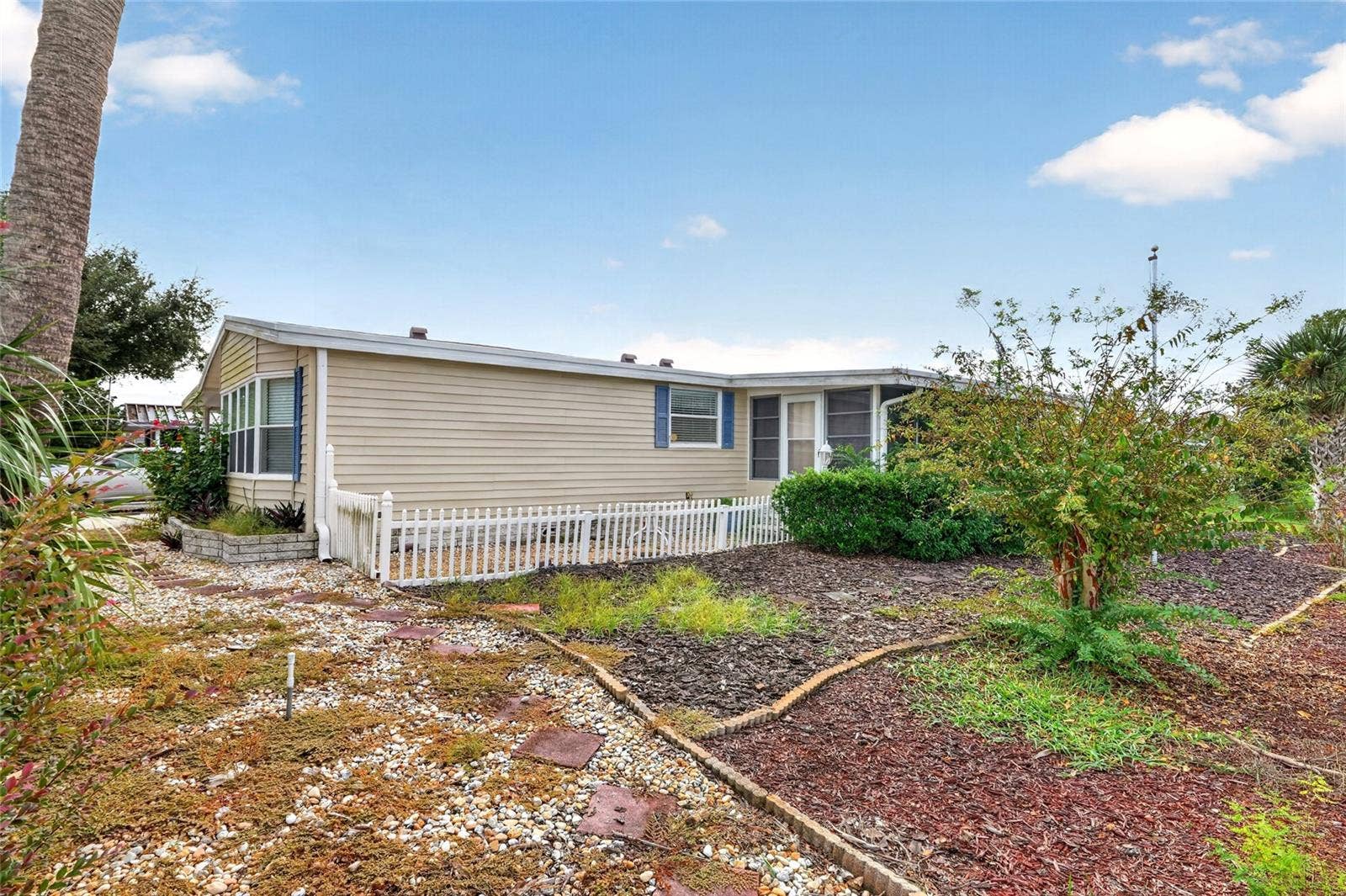 3401 RAINBOW ROAD, Tavares, FL 32778 3401 RAINBOW ROAD, Tavares, FL 32778