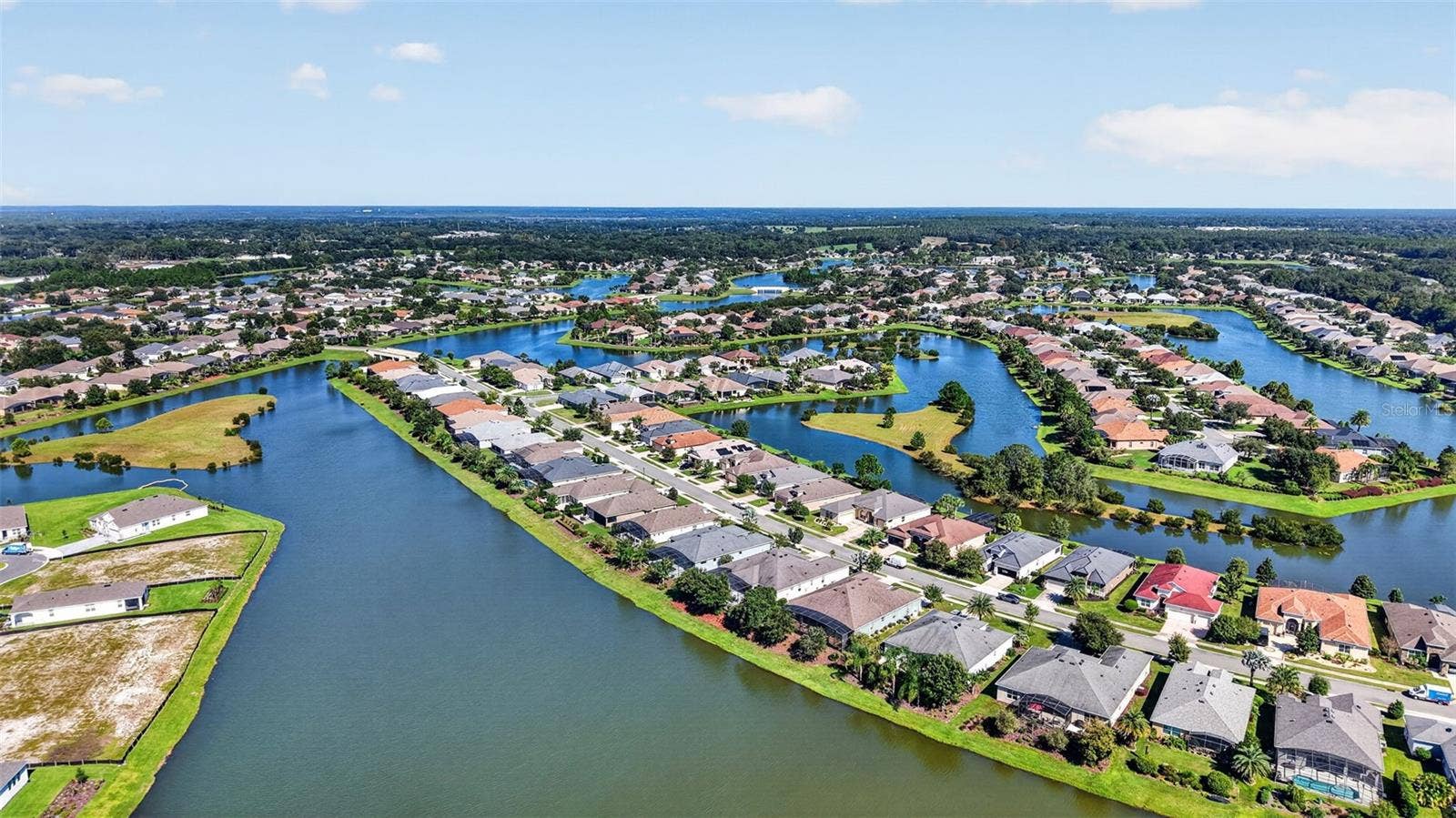 2444 PAWTUCKET PASS, Mount Dora, FL 32757 4 Miles of interconnected lakes make of the Lakes of Mount Dora.