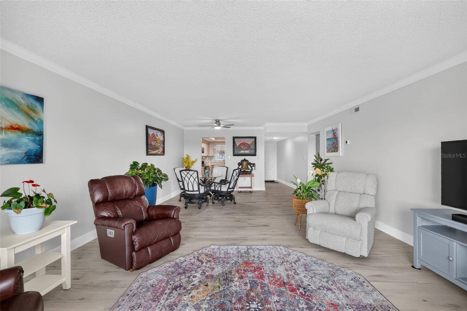 601 N MCDONALD STREET, #103, Mount Dora, FL 32757