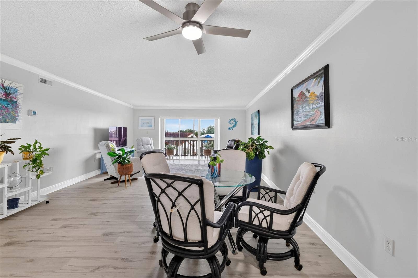 601 N MCDONALD STREET, #103, Mount Dora, FL 32757
