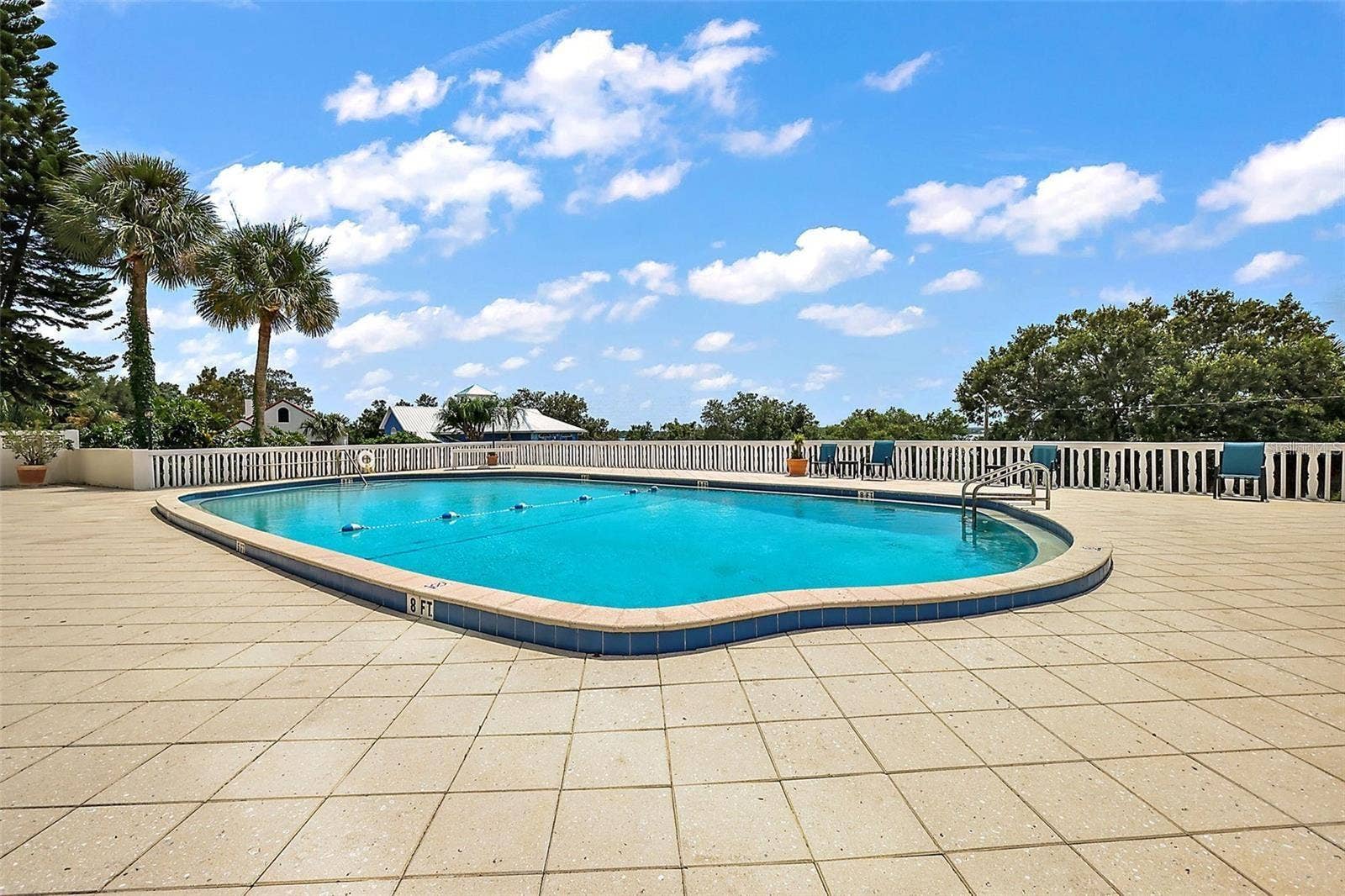 601 N MCDONALD STREET, #103, Mount Dora, FL 32757