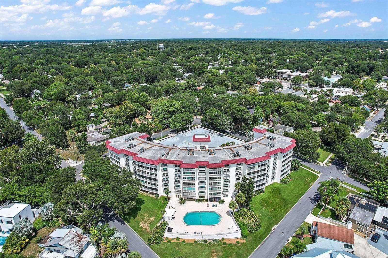 601 N MCDONALD STREET, #103, Mount Dora, FL 32757