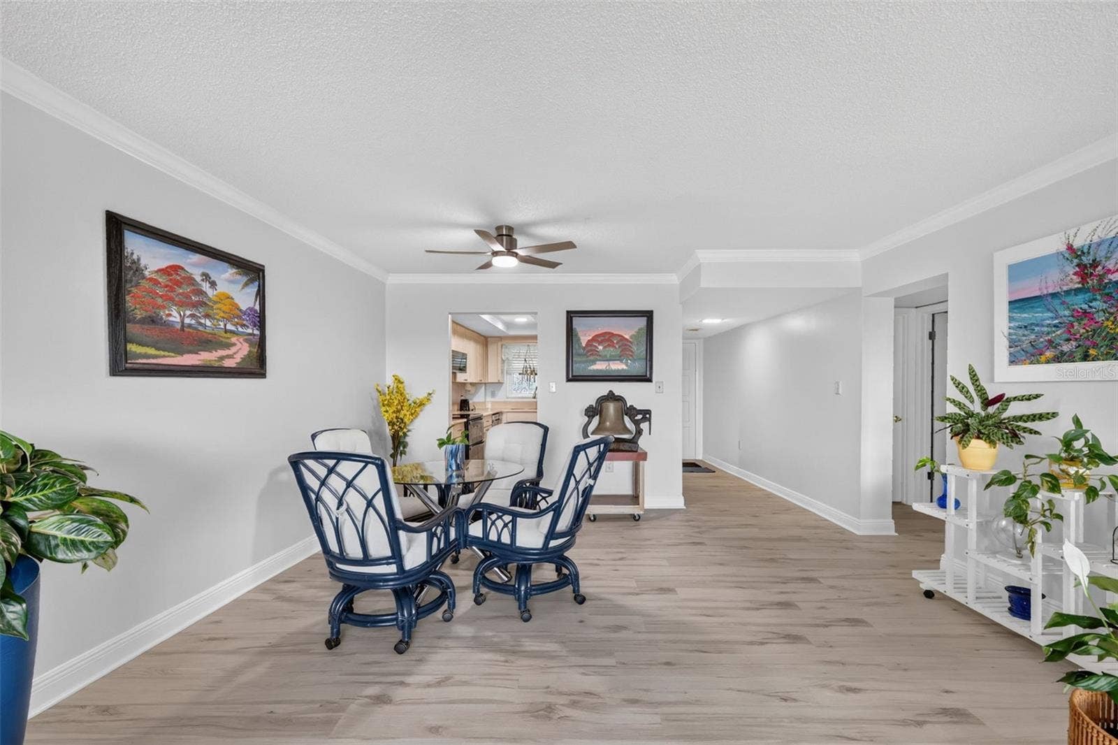 601 N MCDONALD STREET, #103, Mount Dora, FL 32757