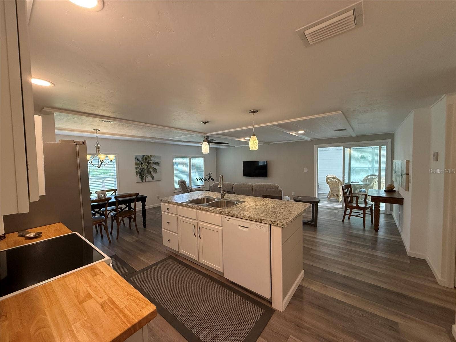 26 S BOBWHITE ROAD, Wildwood, FL 34785 26 S BOBWHITE ROAD, Wildwood, FL 34785