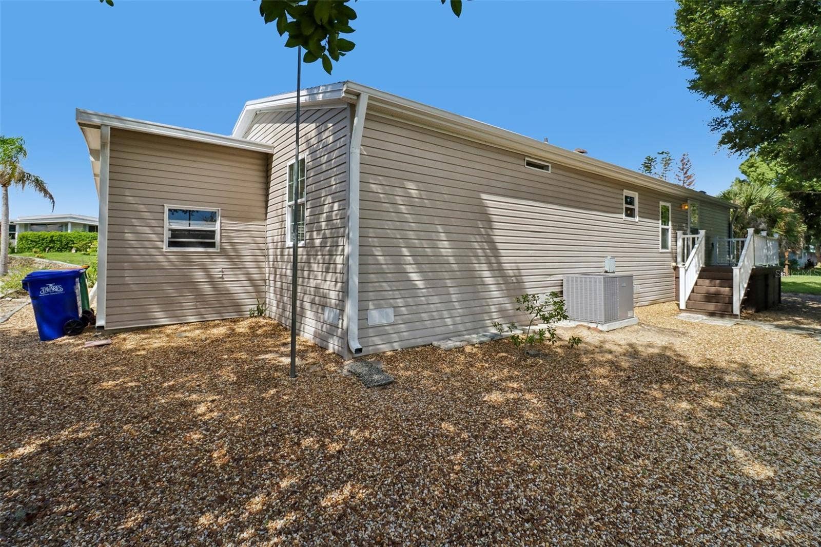 2745 VINDALE ROAD, Tavares, FL 32778 2745 VINDALE ROAD, Tavares, FL 32778