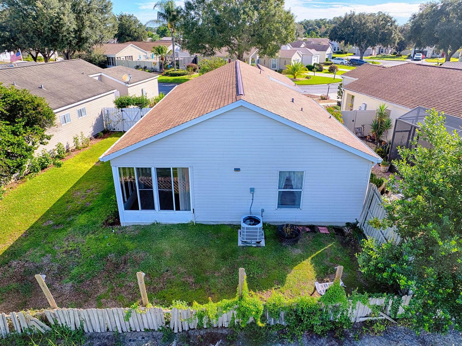 4952 HERON RUN CIRCLE, Leesburg, FL 34748 4952 HERON RUN CIRCLE, Leesburg, FL 34748