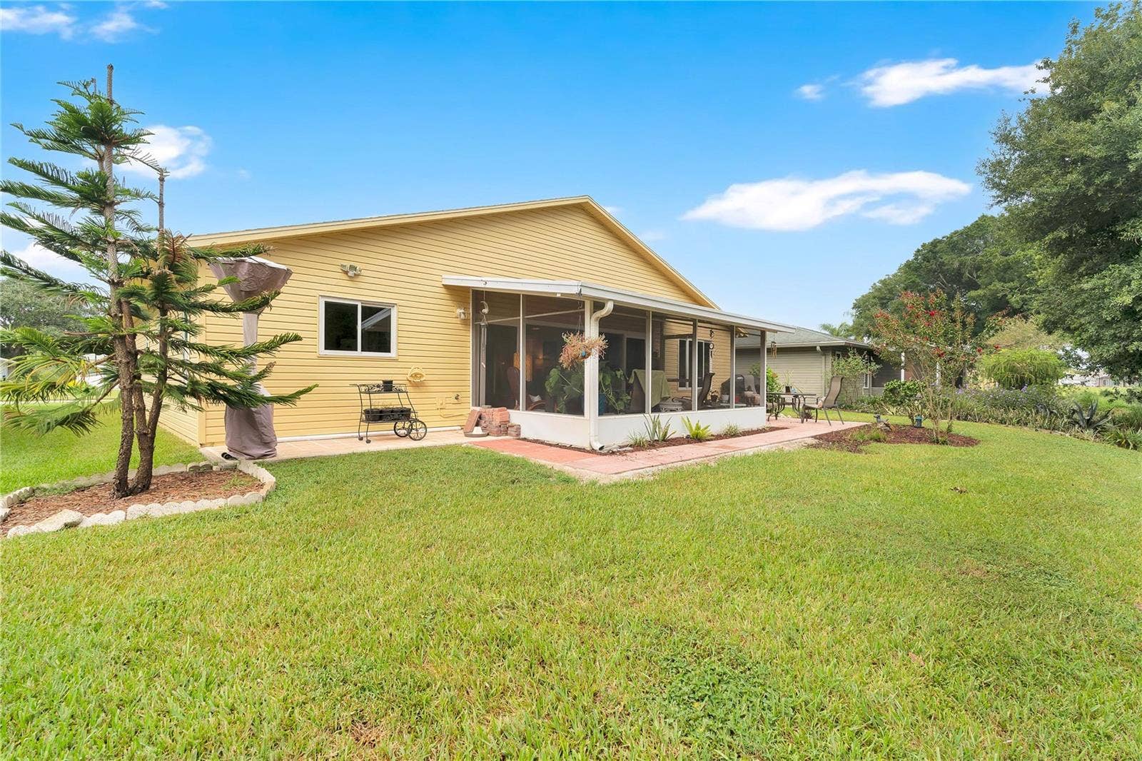 341 RANCHWOOD DRIVE, Leesburg, FL 34748