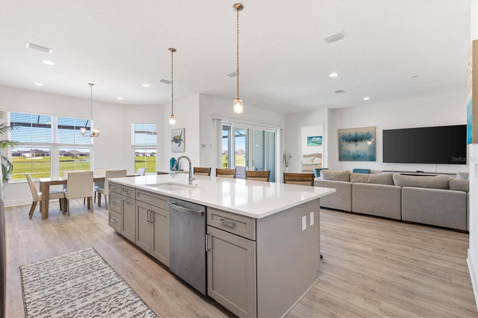 6356 EDENFIELD RUN, The Villages, FL 34762 6356 EDENFIELD RUN, The Villages, FL 34762