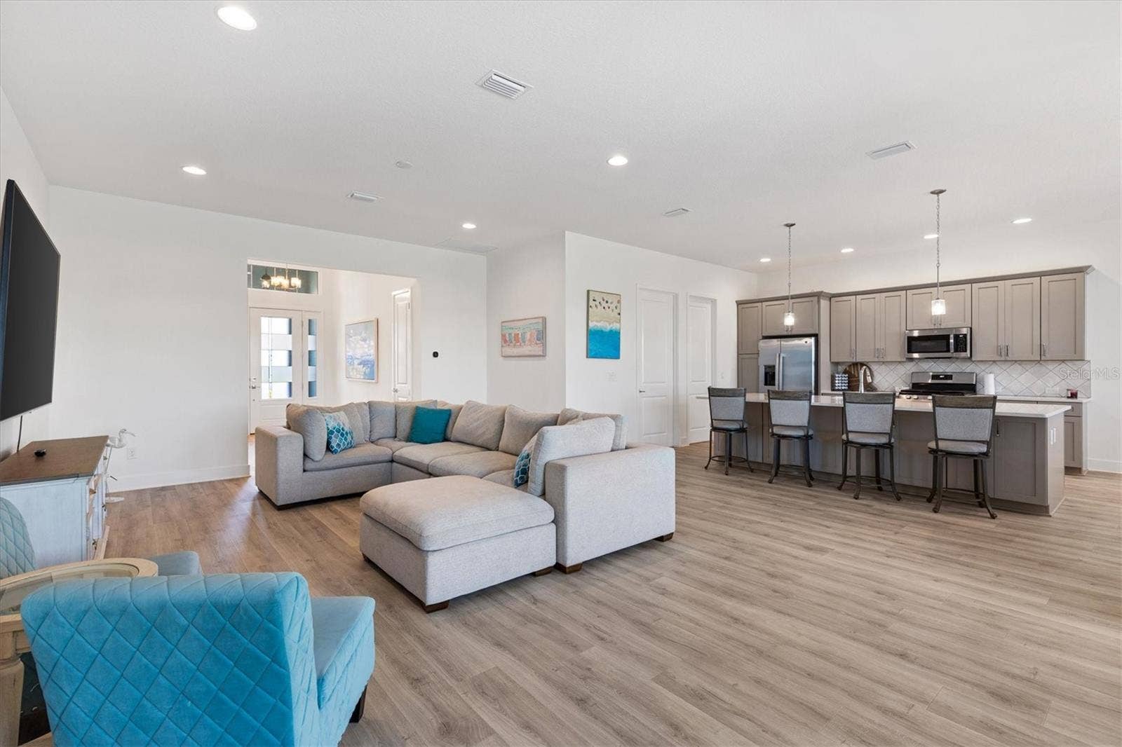 6356 EDENFIELD RUN, The Villages, FL 34762 6356 EDENFIELD RUN, The Villages, FL 34762