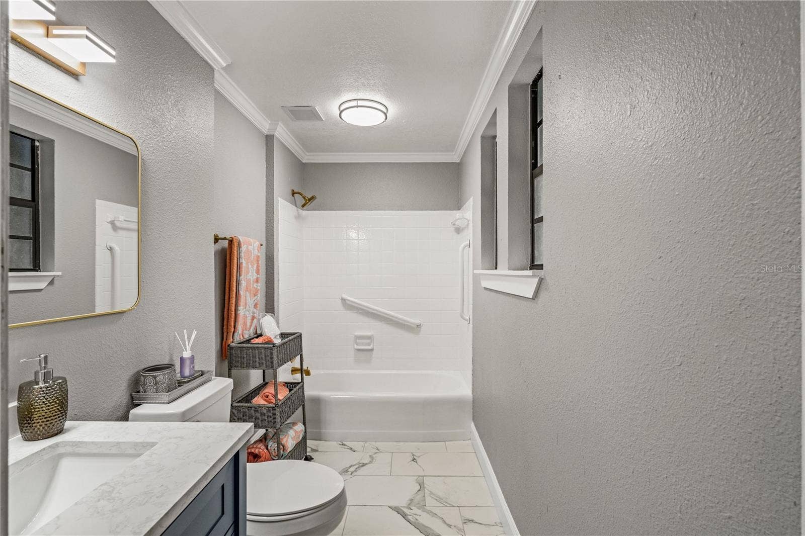 1518 CREST AVENUE, Leesburg, FL 34748 1518 CREST AVENUE, Leesburg, FL 34748