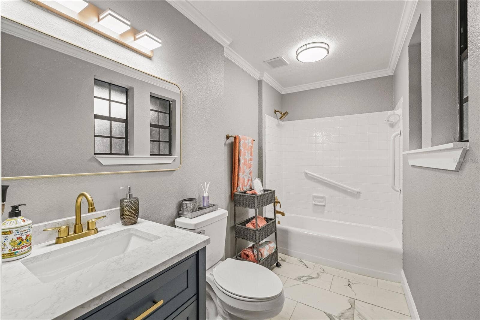 1518 CREST AVENUE, Leesburg, FL 34748 1518 CREST AVENUE, Leesburg, FL 34748