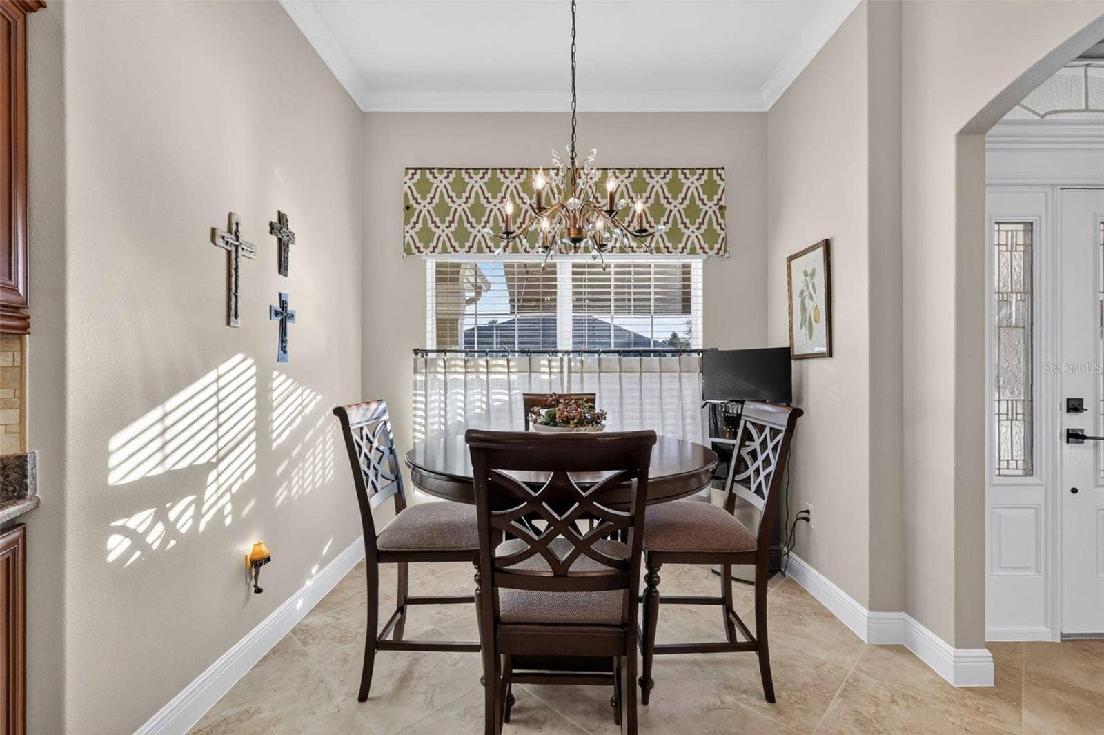 1793 WAX BERRY COURT, The Villages, FL 32163 Dinette