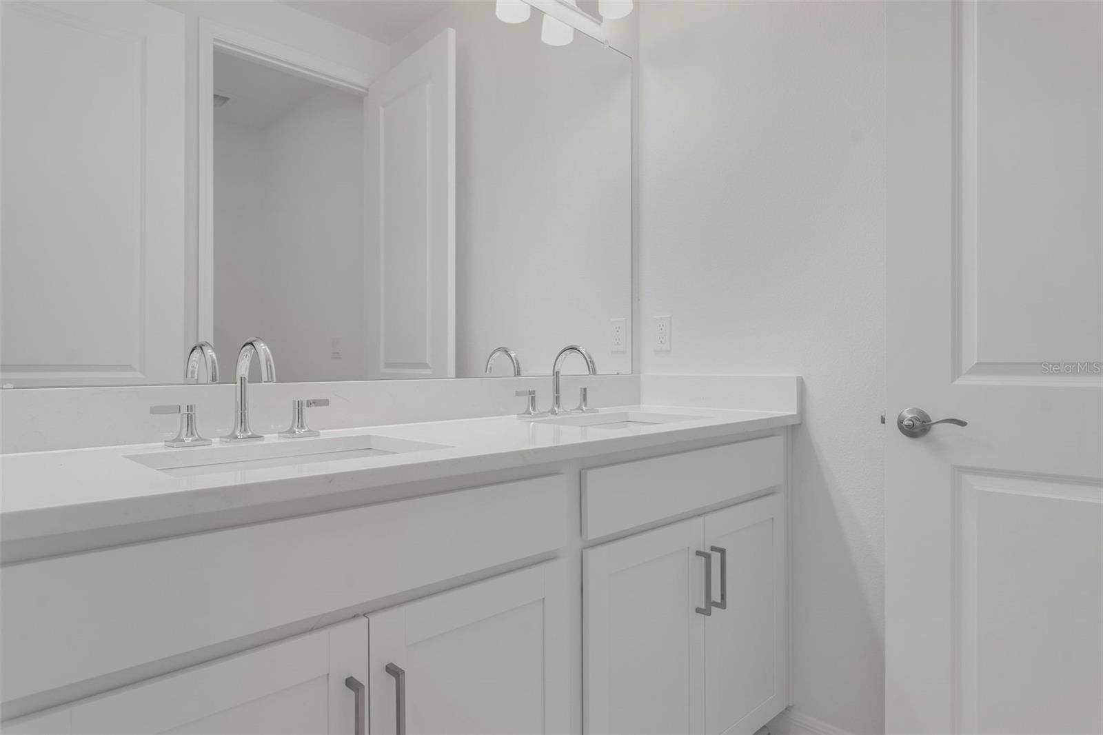 17572 VALLEYWOOD PARKWAY, Land O Lakes, FL 34638 17572 VALLEYWOOD PARKWAY, Land O Lakes, FL 34638