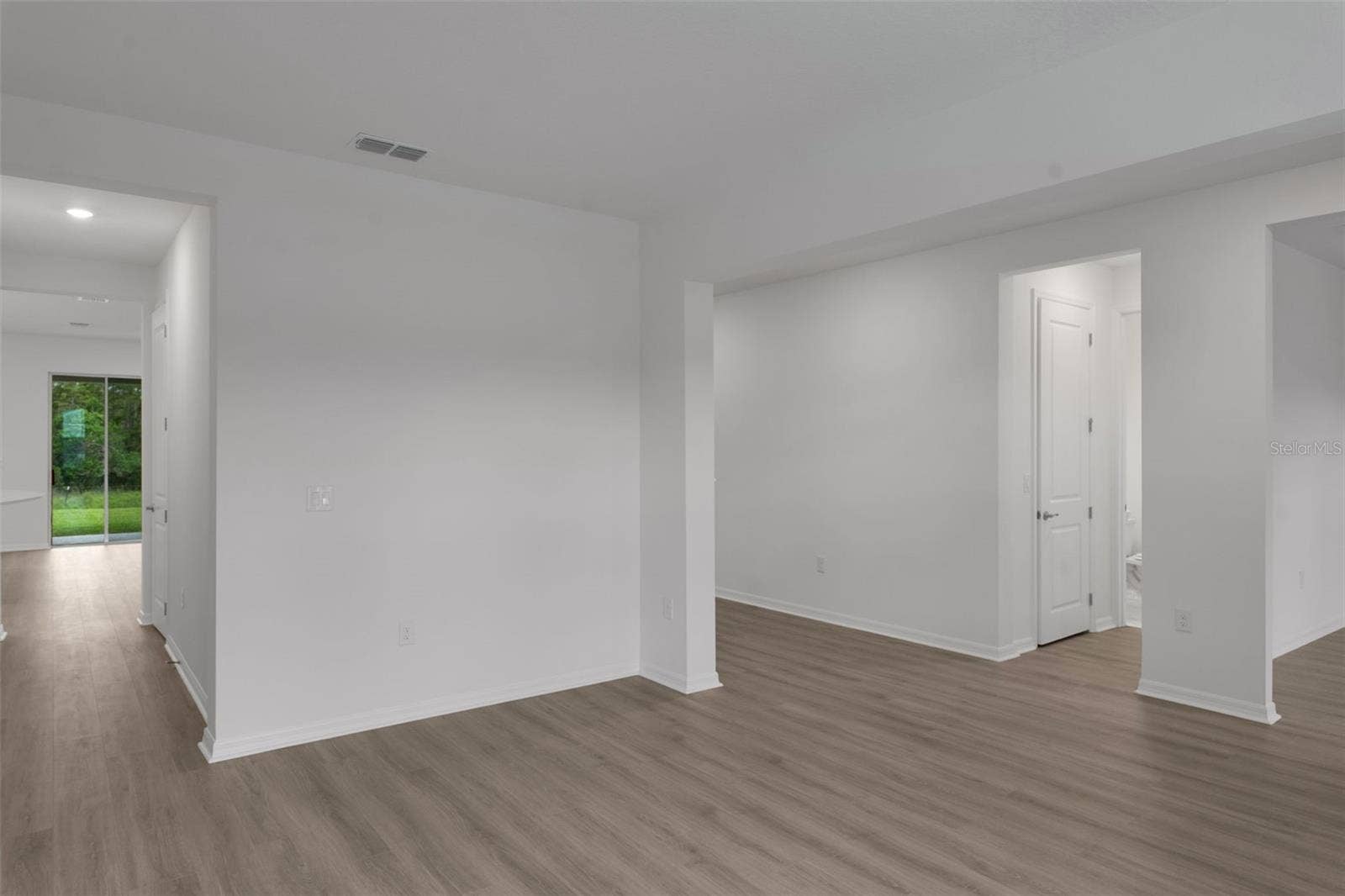 17572 VALLEYWOOD PARKWAY, Land O Lakes, FL 34638 17572 VALLEYWOOD PARKWAY, Land O Lakes, FL 34638