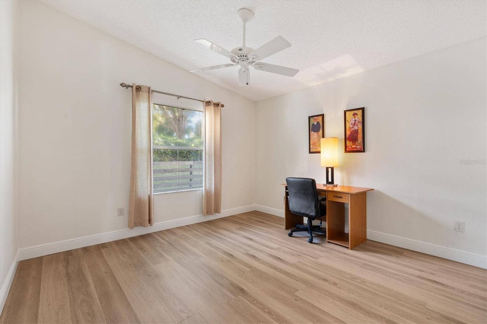 2nd Bedroom